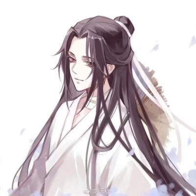 女孩不慎摔坏标本 馆长暖心安抚